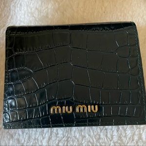 Authentic Miu Miu NWOT compact wallet animal print Green 😆